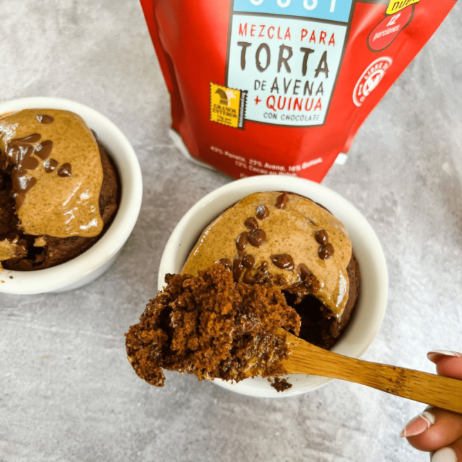 brownie esponjoso chocolate en taza receta fácil saludable desayuno