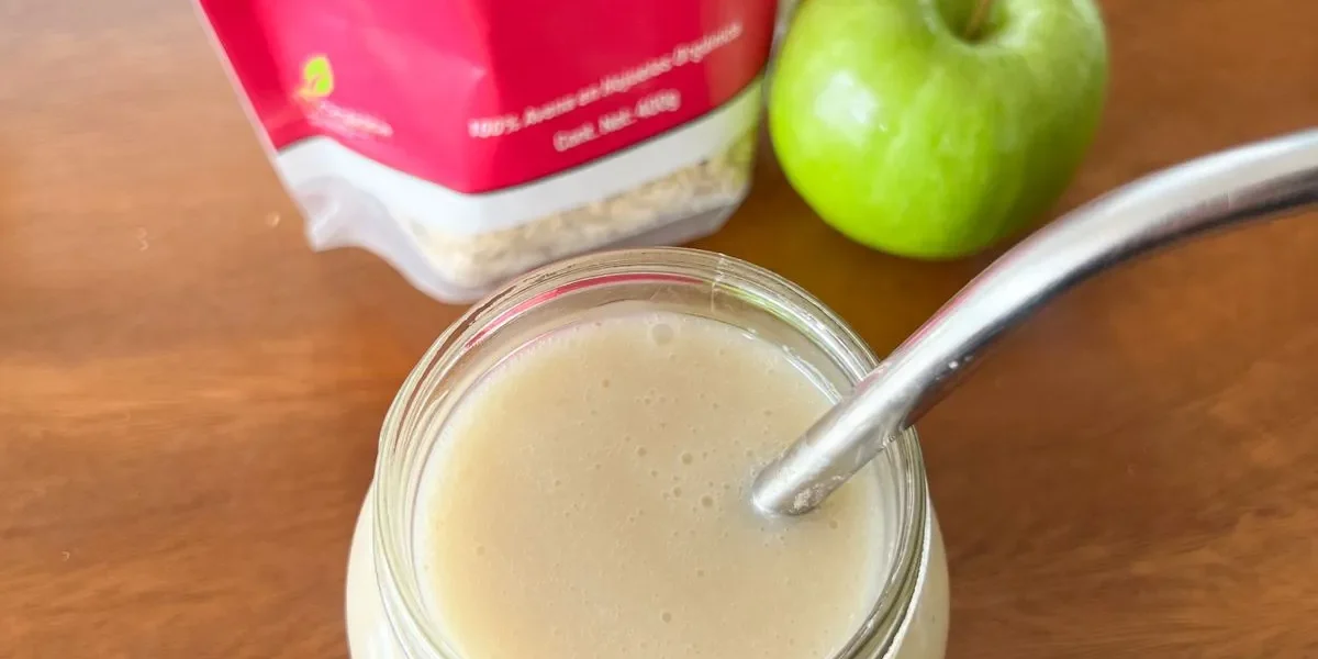 avena con manzana colada bebida