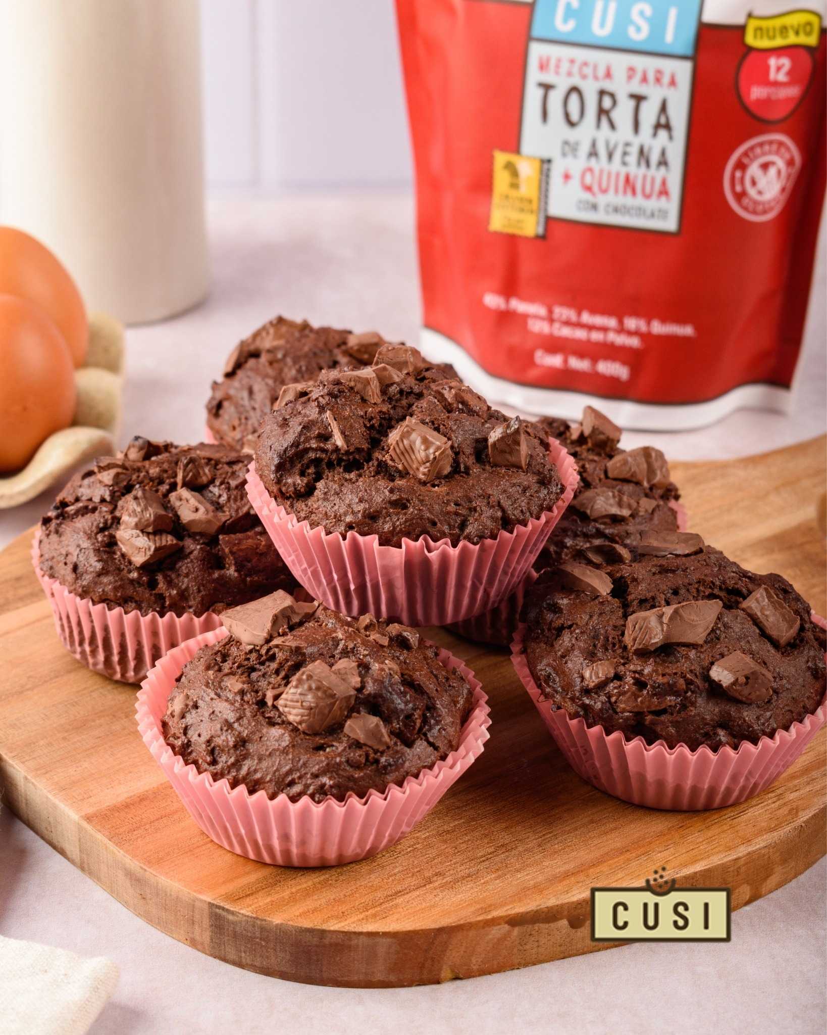 Muffins de chocolate esponjosos con ingredientes saludables - Recetas CUSI